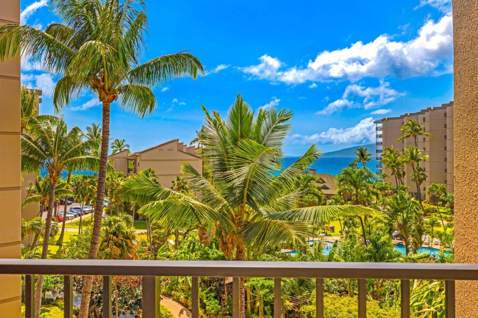 Kbm Resorts: Kaanapali Shores Ks-535 Ocean View Steps To Pool And Beach Includes Rental Car ภายนอก รูปภาพ